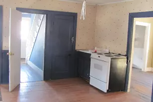 1 Hall St, Kennebunk, ME 04043 - Photo 5