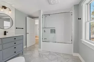 259 Falmouth Rd, Falmouth, ME 04105 - Photo 25