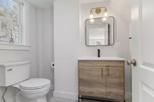 259 Falmouth Rd, Falmouth, ME 04105 - Photo 19