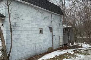 36 Hayes St, Old Town, ME 04468 - Photo 3