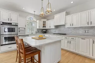 8 Martin Dr, Gorham, ME 04038 - Photo 3