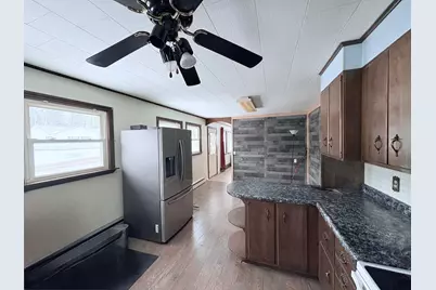 34 Ohio Street, Millinocket, ME 04462 - Photo 3