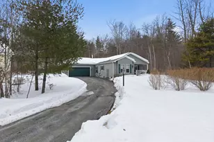 42 Caslyn Dr, Eliot, ME 03903 - Photo 3
