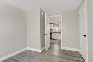 26 King St, Westbrook, ME 04092 - Photo 15