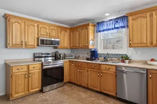 555 Fort Hill Rd, Gorham, ME 04038 - Photo 17