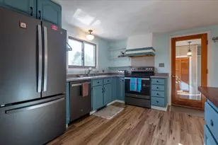 11 Sunny Field Ln, Warren, ME 04864 - Photo 11