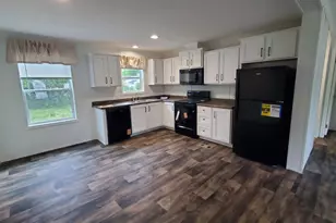 70 Shepherd Dr, Bangor, ME 04401 - Photo 11