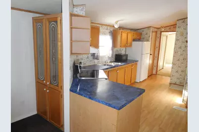 23 Warren Avenue, Gardiner, ME 04345 - Photo 5