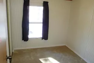 23 Warren Ave, Gardiner, ME 04345 - Photo 9