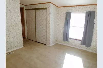 23 Warren Avenue, Gardiner, ME 04345 - Photo 15