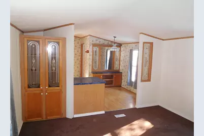 23 Warren Avenue, Gardiner, ME 04345 - Photo 3