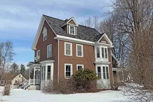 9 Chapel St, Ellsworth, ME 04605 - Photo 3