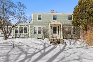 124 Ocean Ave, Portland, ME 04103 - Photo 1