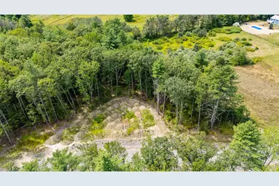 1 Dogwood Circle, Kennebunk, ME 04043 - Photo 3