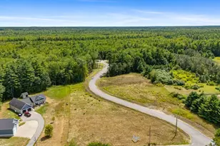 1 Dogwood Cir, Kennebunk, ME 04043 - Photo 11