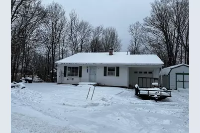 124 Broadway Street, Baileyville, ME 04694 - Photo 3