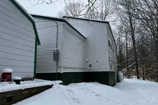 124 Broadway St, Baileyville, ME 04694 - Photo 5