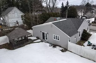 428 Essex St, Bangor, ME 04401 - Photo 53