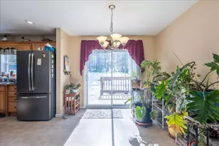 407 Waldoboro Rd, Friendship, ME 04547 - Photo 15