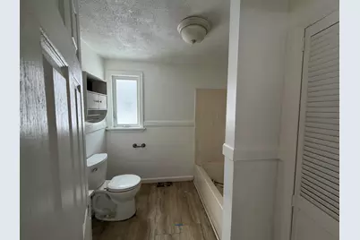 121 Long Swamp Road, Berwick, ME 03901 - Photo 9