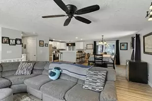 8 Arbor View Ln, Scarborough, ME 04074 - Photo 5