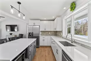 7 Mavis Dr, Turner, ME 04282 - Photo 15