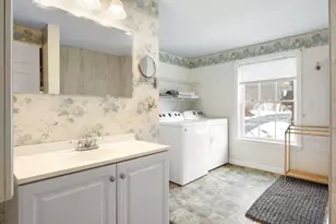 30 Deane St, Ellsworth, ME 04605 - Photo 29