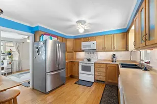 30 Deane St, Ellsworth, ME 04605 - Photo 9