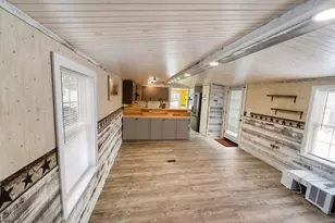 979 Essex St, Bangor, ME 04401 - Photo 15