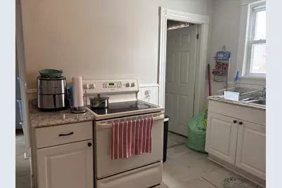 28 Kelsey Street, Waterville, ME 04901 - Photo 5