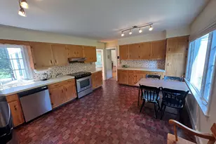 10 Pheasant Hill Rd, Cape Elizabeth, ME 04107 - Photo 5