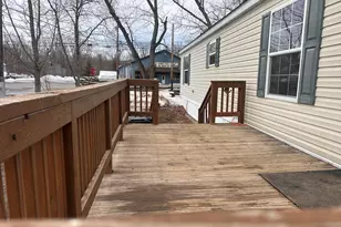 4 Gilbert St, Livermore Falls, ME 04254 - Photo 3