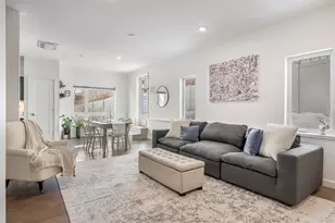 22 Tate St, Portland, ME 04102 - Photo 9