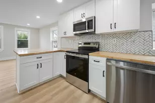 50 14th St, Bangor, ME 04401 - Photo 9