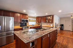 3190 Middle Rd, Sidney, ME 04330 - Photo 13