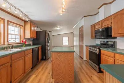 276 Violet Lane, Waldoboro, ME 04572 - Photo 5