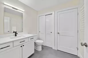 34 Hammond St, Portland, ME 04101 - Photo 29