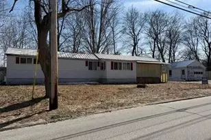 17 Water St, Mechanic Falls, ME 04256 - Photo 1