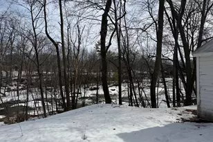 17 Water St, Mechanic Falls, ME 04256 - Photo 23