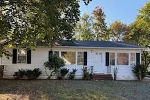 18 Primrose Ln, Portland, ME 04103 - Photo 1