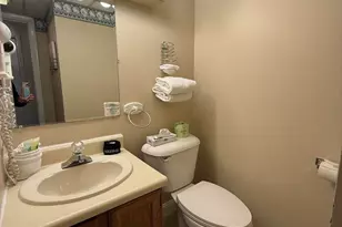 1373 Post Rd, Wells, ME 04090 - Photo 11