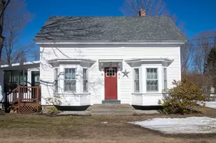 18 Maple St, North Berwick, ME 03906 - Photo 1