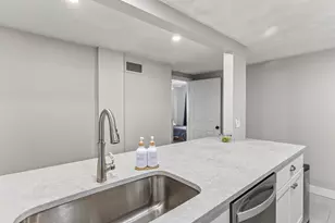 31 E Grand Ave, Old Orchard Beach, ME 04064 - Photo 23