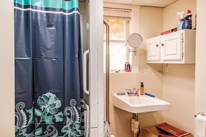 291 Bates Street, Lewiston, ME 04240 - Photo 11