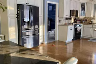 784 Essex St, Bangor, ME 04401 - Photo 11