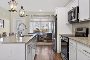 19 Mill Commons Dr, Scarborough, ME 04074 - Photo 7