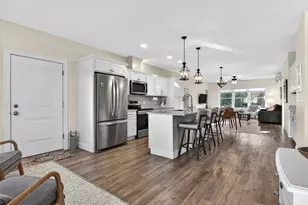 19 Mill Commons Dr, Scarborough, ME 04074 - Photo 5