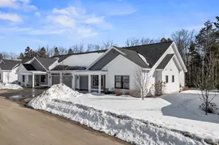 19 Mill Commons Dr, Scarborough, ME 04074 - Photo 1