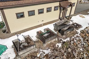 8 Ellingwood Mountain Rd, Bethel, ME 04217 - Photo 11