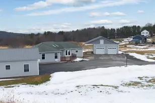 562 Lower St, Turner, ME 04282 - Photo 5